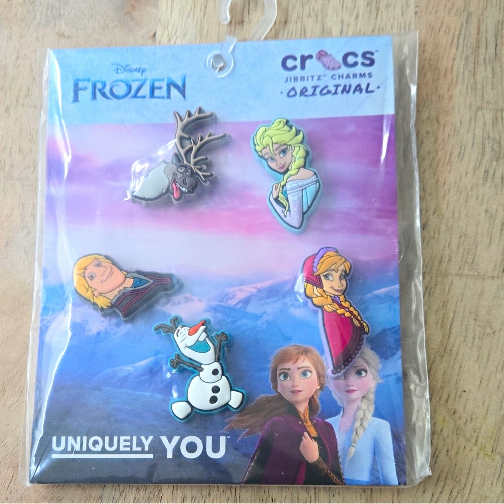 Crocs Jibbitz Disney Frozen 5-Pack Shoe Charms Elsa Anna Olaf Sven Kristoff